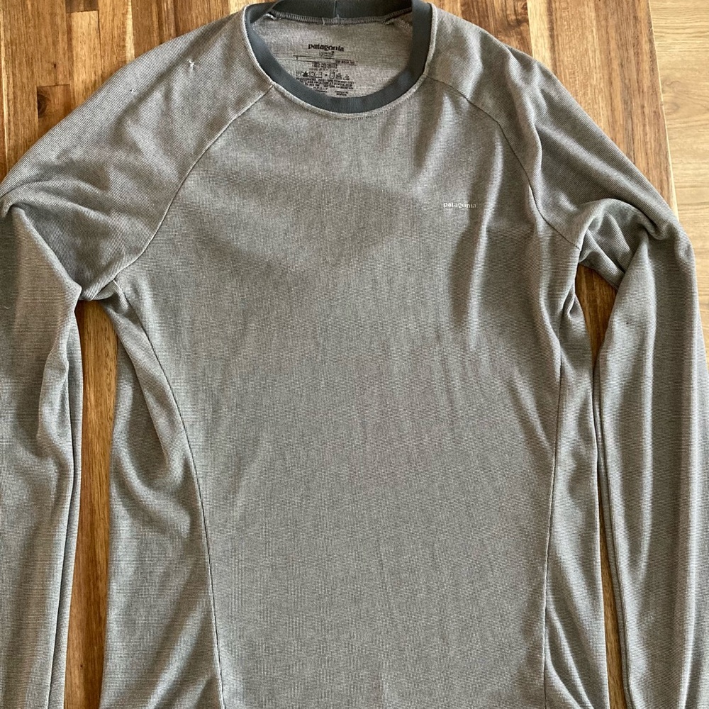 Patagonia capilene base layer
